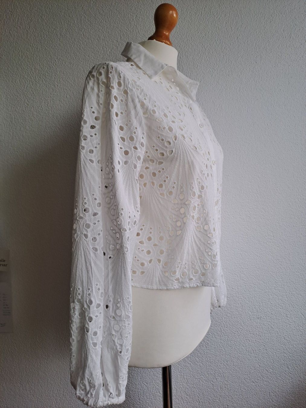C&A Camicette: Statement-Bluse weiss C&A 34 – Nuovo (secondo la descrizione) da Volketswil venduto da ronbons