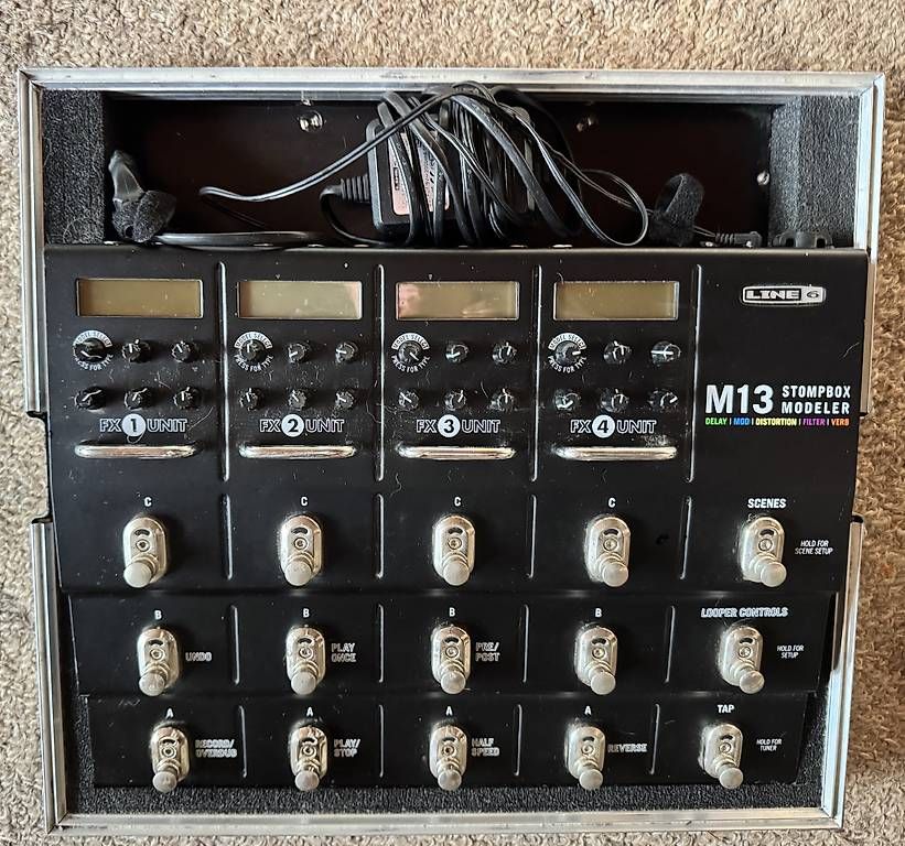 Strumenti musicali: Line 6 M13 Stompbox Modeler inkl. robustem Thon Flightcase – Usato da Birr venduto da Dida110 3