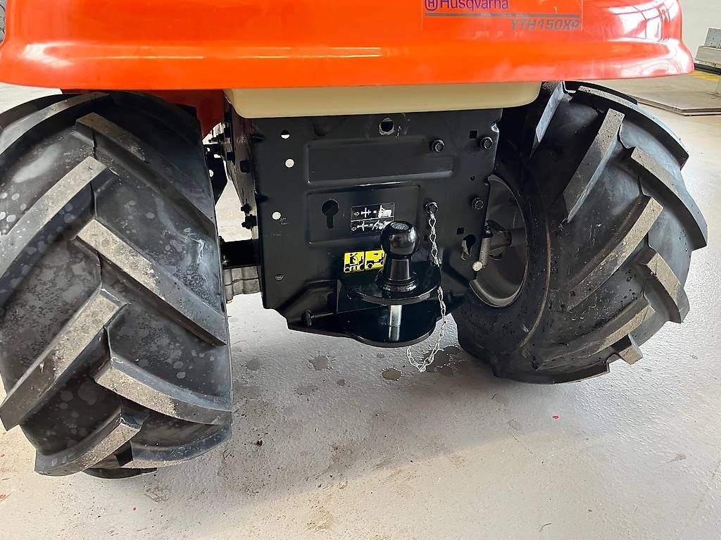 Rasenmäher: Husqvarna Rasentraktor YTH150XP – Gebraucht aus Rubigen von Haen_Serv_GmbH 2