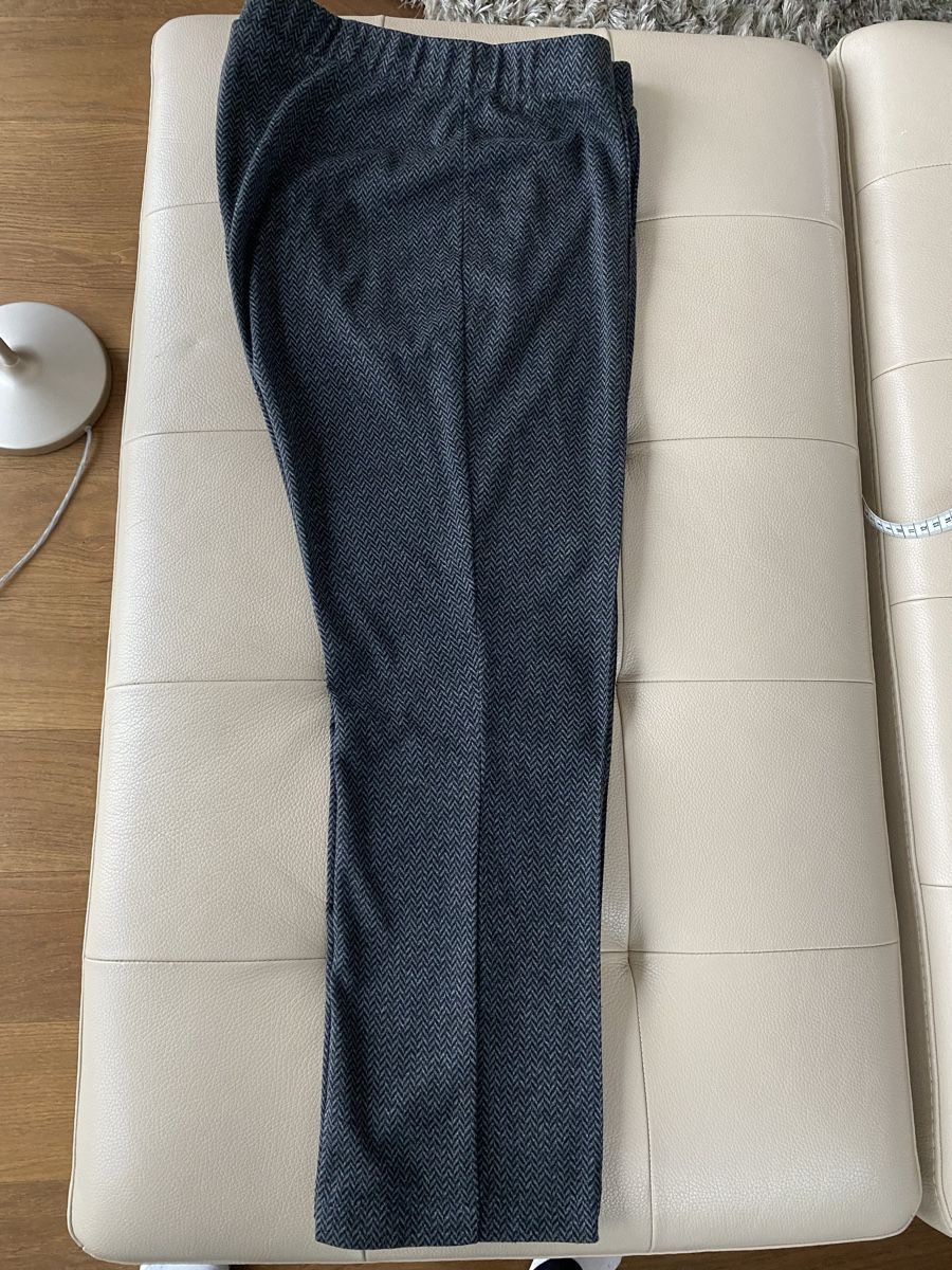 Pantaloni: Damart graue Hose Gr.48 leicht elastisch – Usato da Meggen venduto da 6003Luzern 1