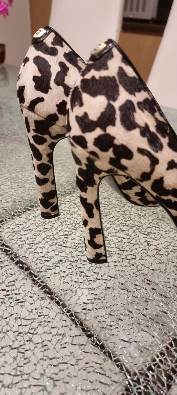Guess Damenschuhe: Guess Gr. 40 – Gebraucht aus Luzern von Edii025 9
