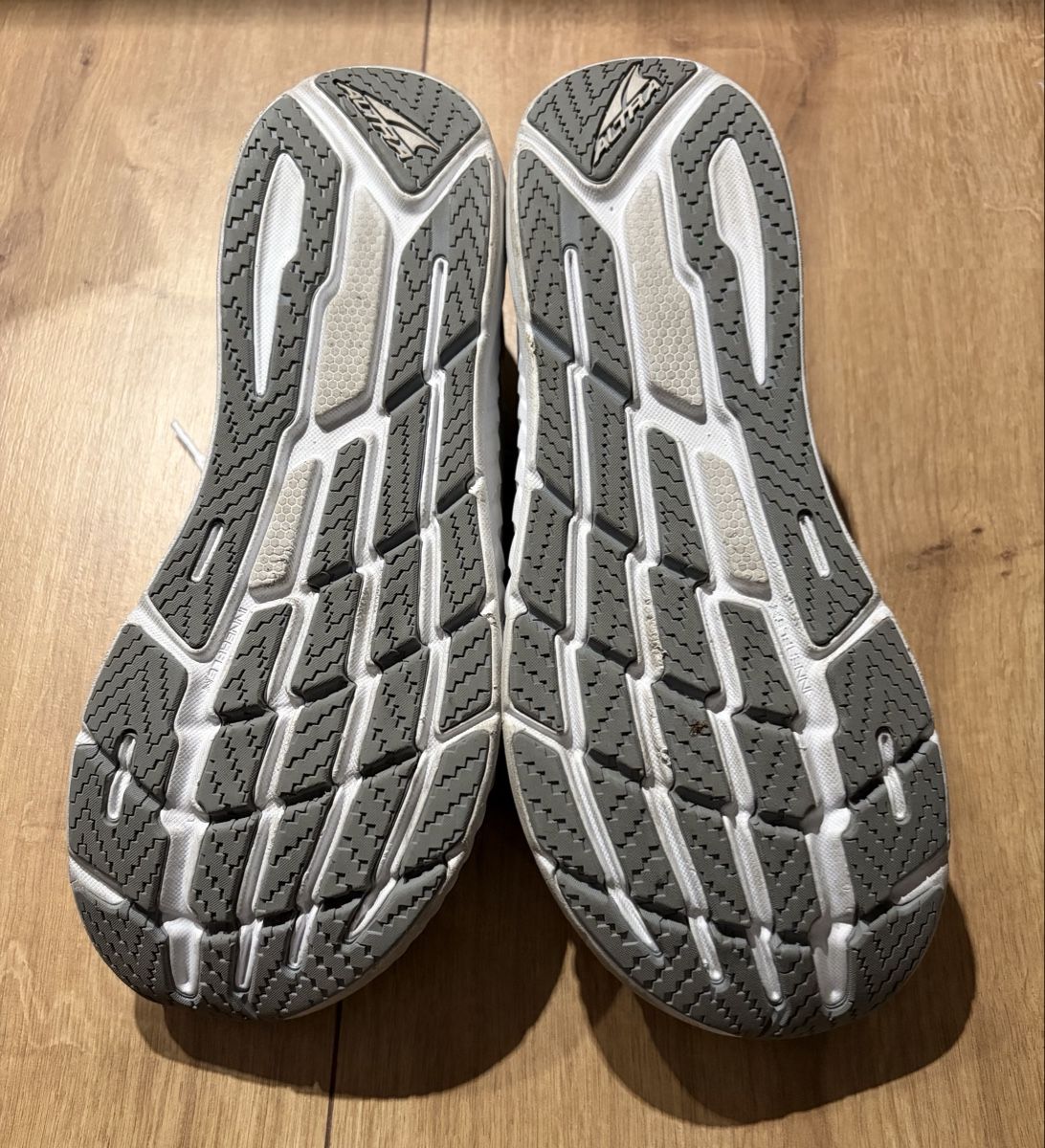 Altra Scarpe da uomo: Altra Torin 7 Laufschuhe Grösse 45 – Usato da Liestal venduto da RogerS28 4