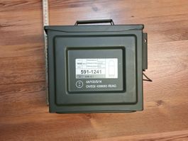 Schweizer Armee original Munitionskiste Pistolenpat 14