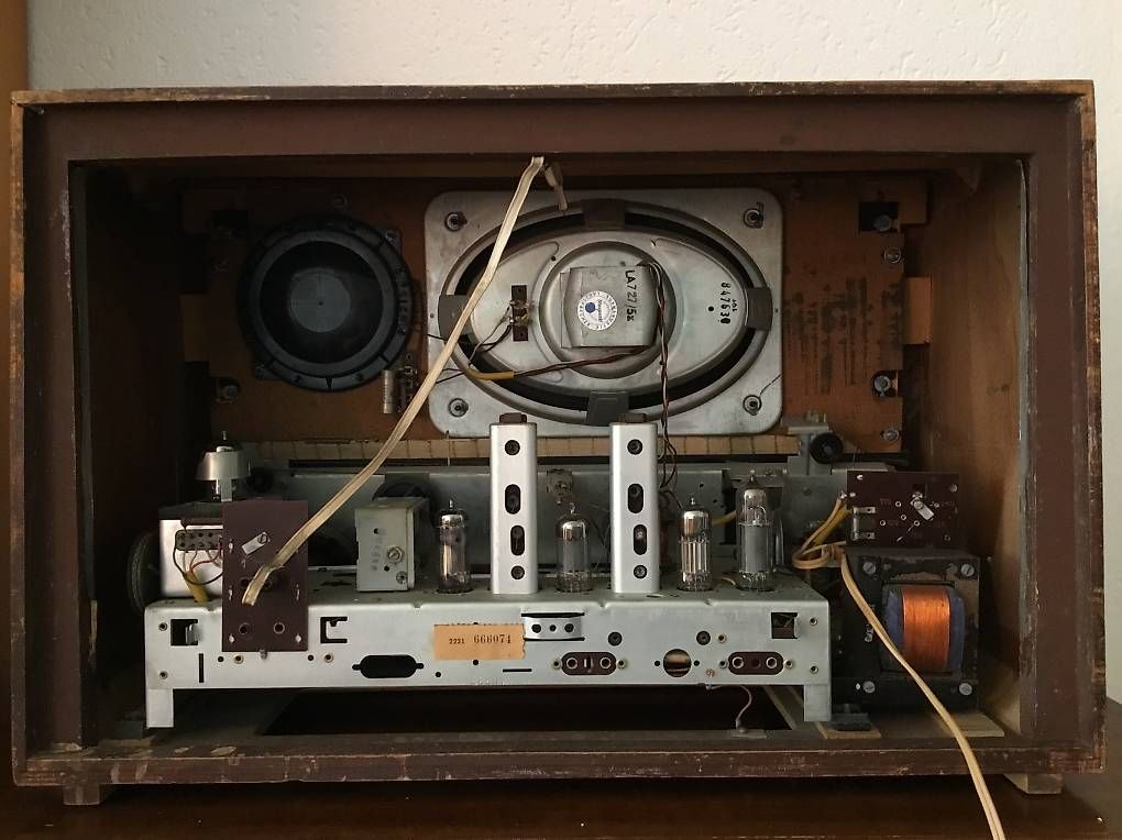 Blaupunkt Radio: Radio Blaupunkt Granada 2221 – Difettoso da Vacallo venduto da annabella57 2