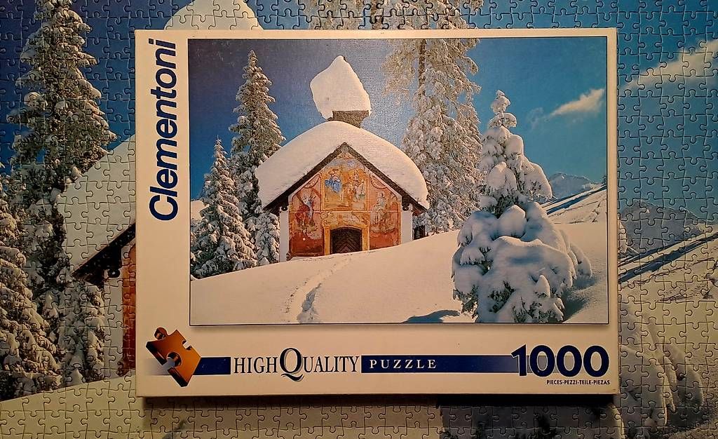 Cartes postales: kleine Kirche im Schnee – D'occasion à Sins par 23rege