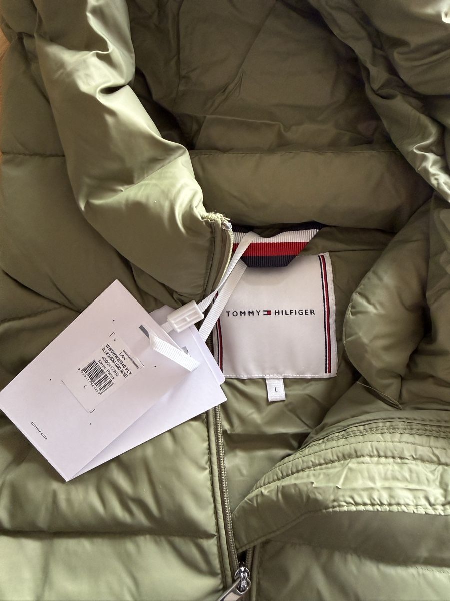 Tommy Hilfiger Giacche: Tommy Hilfiger Daunenjacke – Nuovo e nell'imballaggio originale da Goldswil venduto da julia_hafner 2