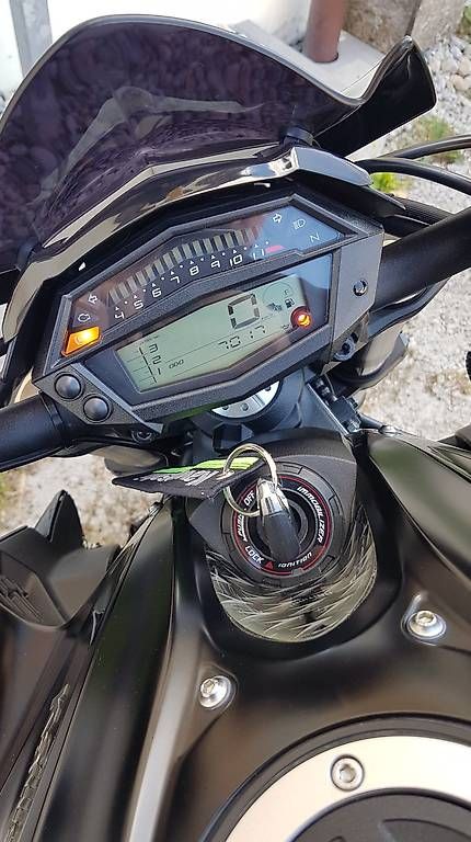 Kawasaki Strada: Kawasaki Z1000 Black Edition ABS – Usato da Belmont-sur-Yverdon venduto da ABertholet 1