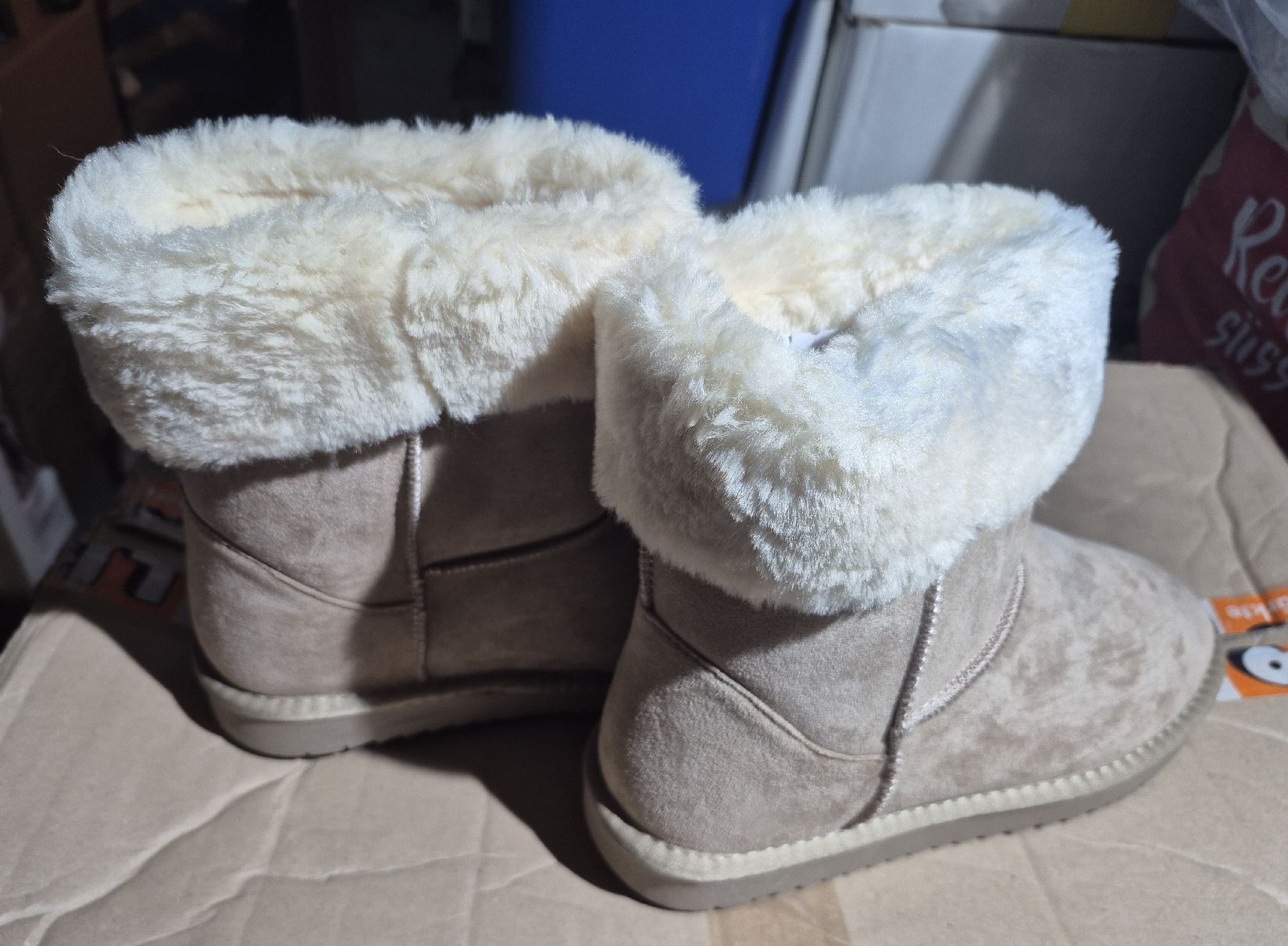 Chaussures femmes: Stiefel – Neuf (Voir description) à Wislikofen par ana_j6bc 5
