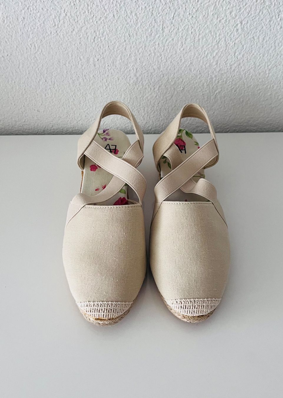 Damenschuhe: PLATEAU - ESPADRILLE beige, Gr. 38 neu – Neu (gemäss Beschreibung) aus Belp von Solyluna 1