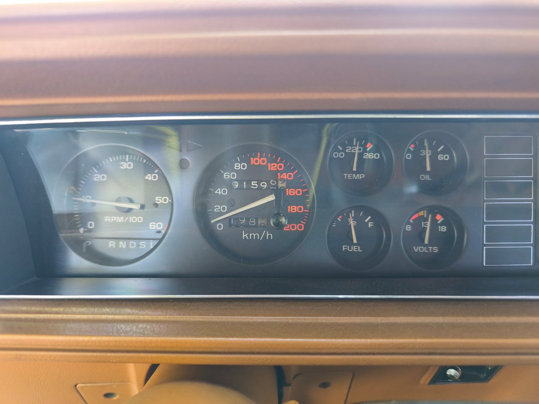 Oldsmobile Automobili: Oldsmobile Cutlass Cruiser 1979 5.0 V8 Oldtimer ab 1 Fr. – Usato da Neuhausen am Rheinfall venduto da thedrush 6