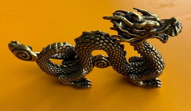 Figurines: Drachenfigur aus Messing – D'occasion à Gersau par pandabear01 1