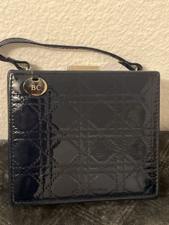 Schicke Damen Kosmetik Handtasche, Lacklederoptik, BC