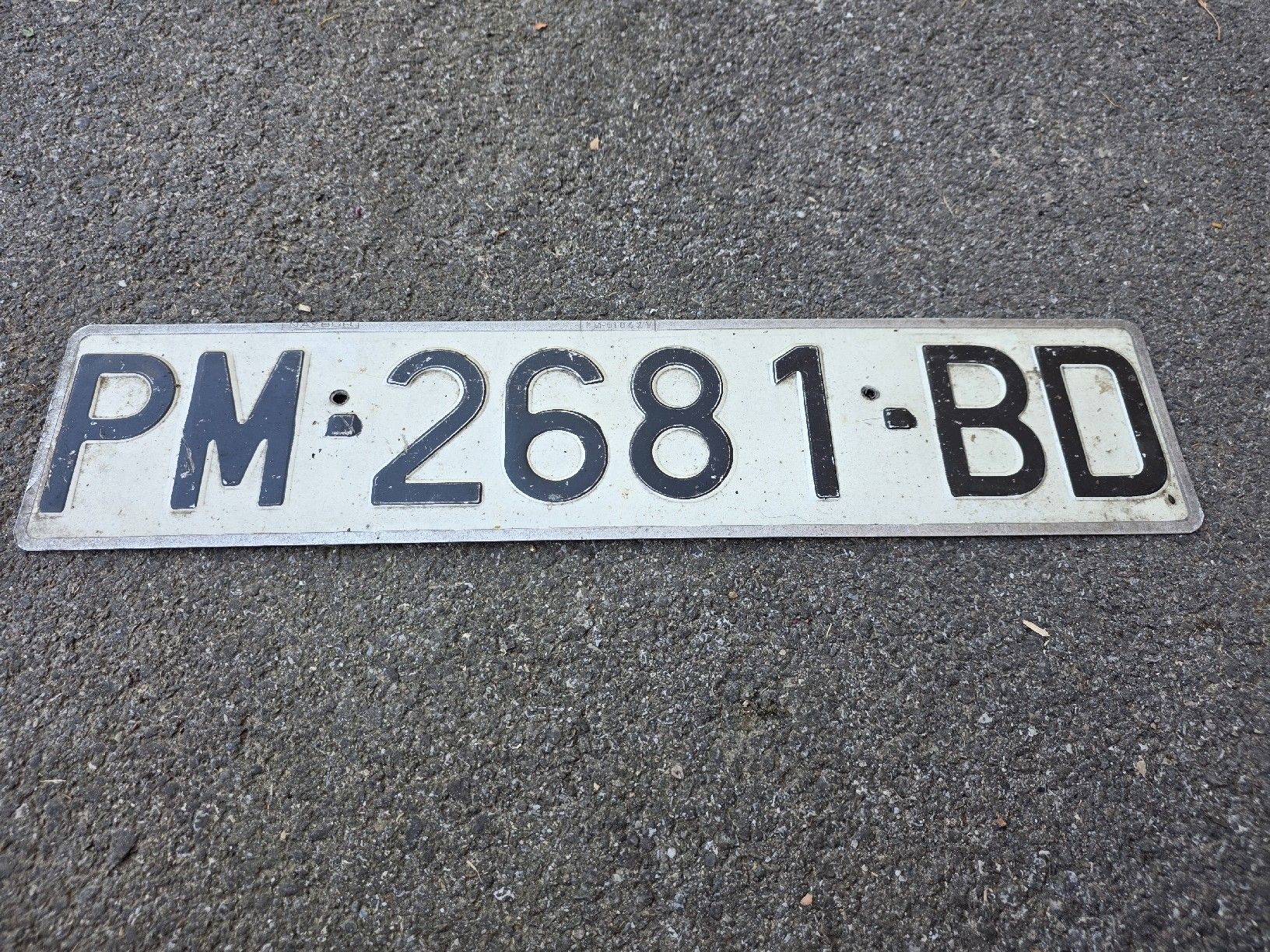 Insegne: Nummernschild – Usato da Dorf venduto da Echo_Elements