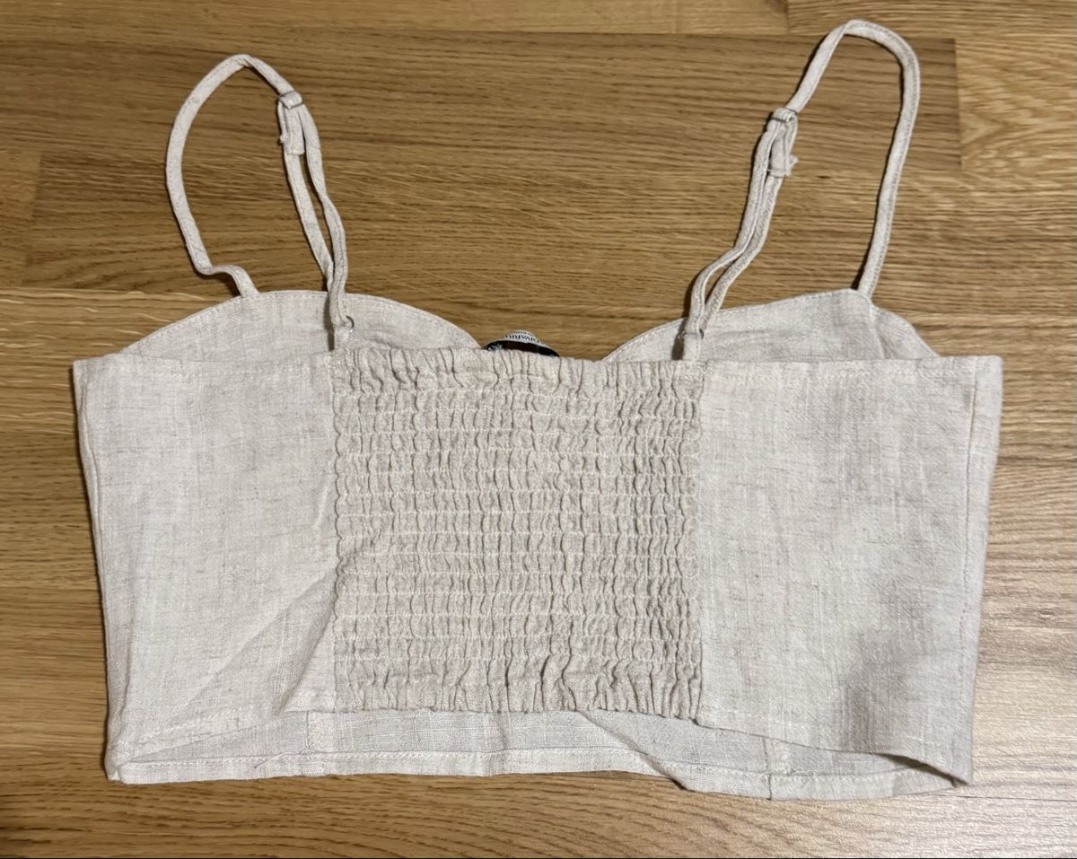 Top: Crop Top / Stradivarius / Grösse M – Usato da Kleinandelfingen venduto da les_gb7w 1