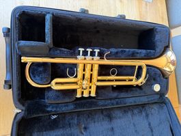 Yamaha Trompete mit Koffer, beides wenig gebraucht