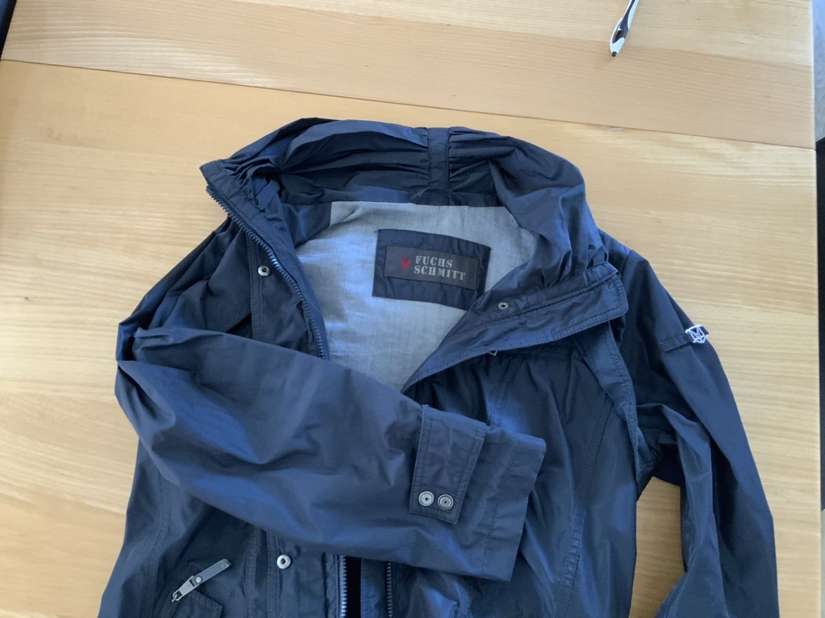 Fuchs Schmitt Giacche: Fuchs Schmitt Übergangsjacke, neuwertig, Grösse 38/M. – Usato da Frauenfeld venduto da CHNENO 4