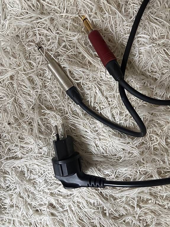Amplificatori: Fender Acoustasonic 15 ? Neu & unbenutzt – Usato da Laufen venduto da Dsigns 2