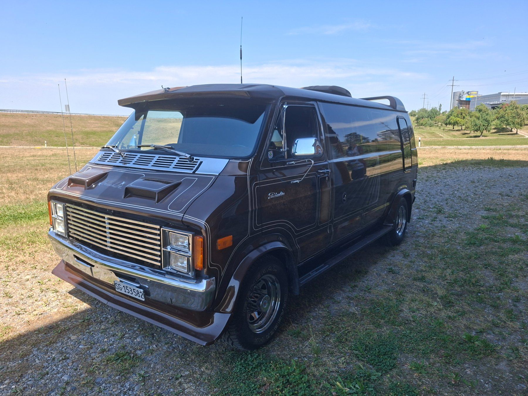 Dodge Autos: Dodge Van Einzelstück – Gebraucht aus algetshausen von Jactrebo 3