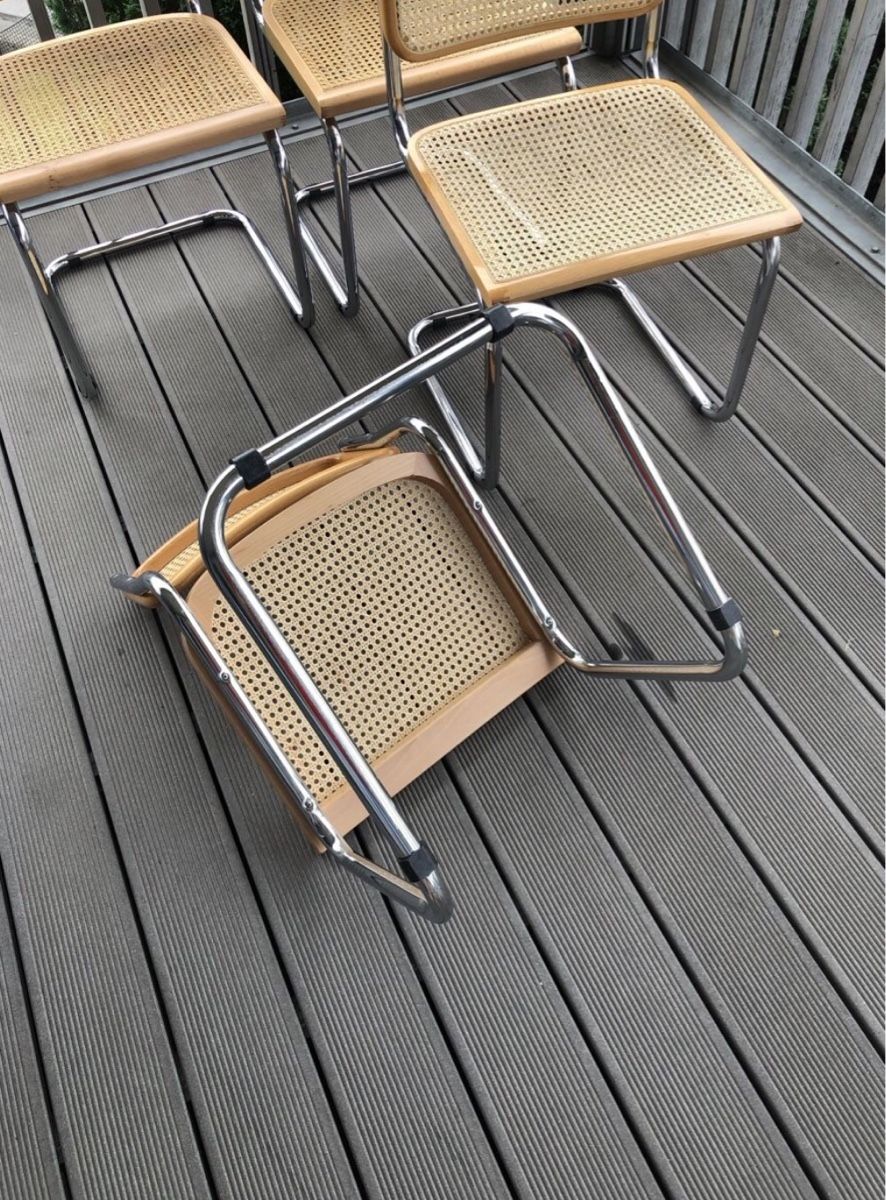 Chaises: Holz Freischwinger 4x – D'occasion à Fribourg par ann_l9b7 4
