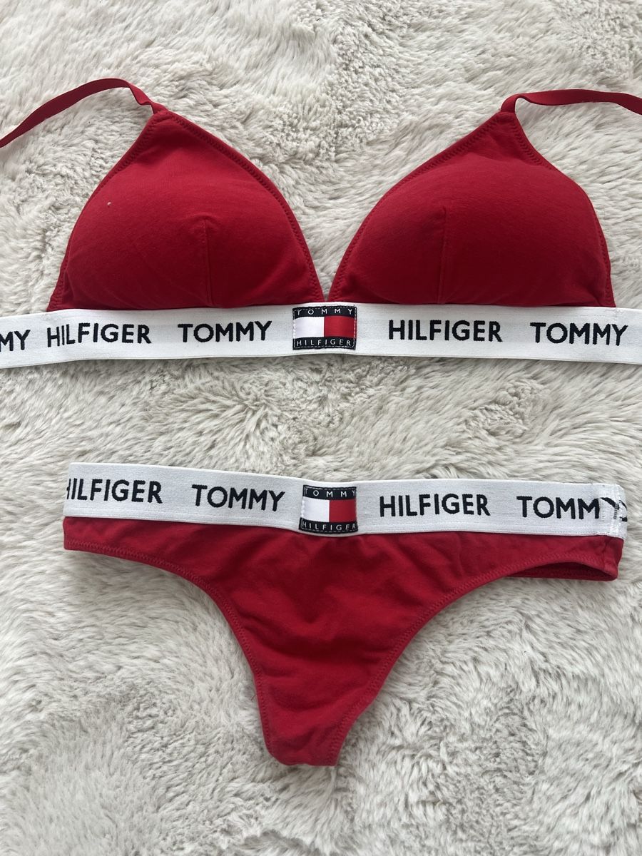 Tommy Hilfiger Altra biancheria intima: Tommy Hilfiger Set, rot, Grösse S – Usato da Wettingen venduto da Jaaani 1