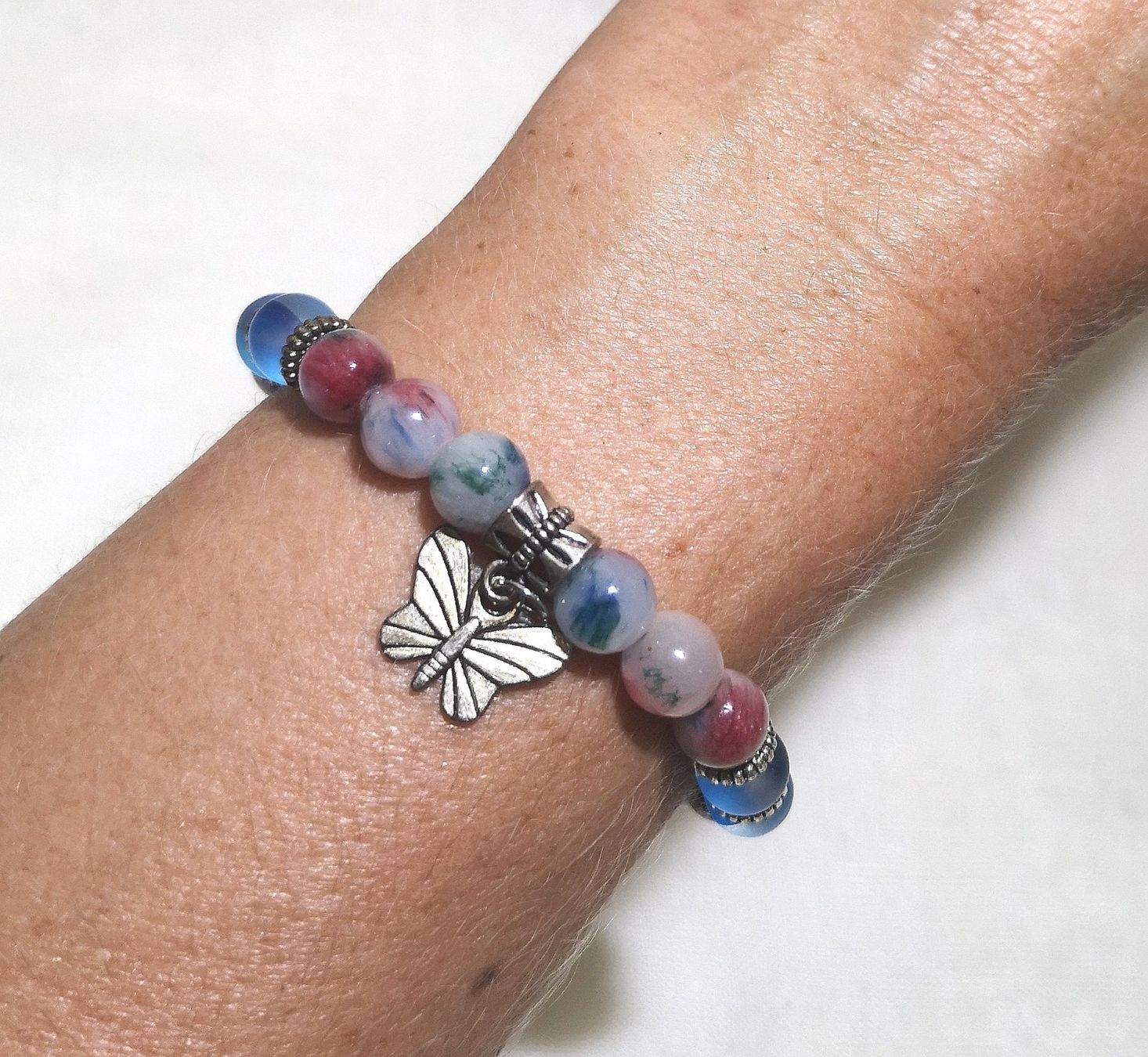 Armbänder & -reifen: blaue Kristall-Schmetterling Armk. – Neu (gemäss Beschreibung) aus Unterkulm von  2