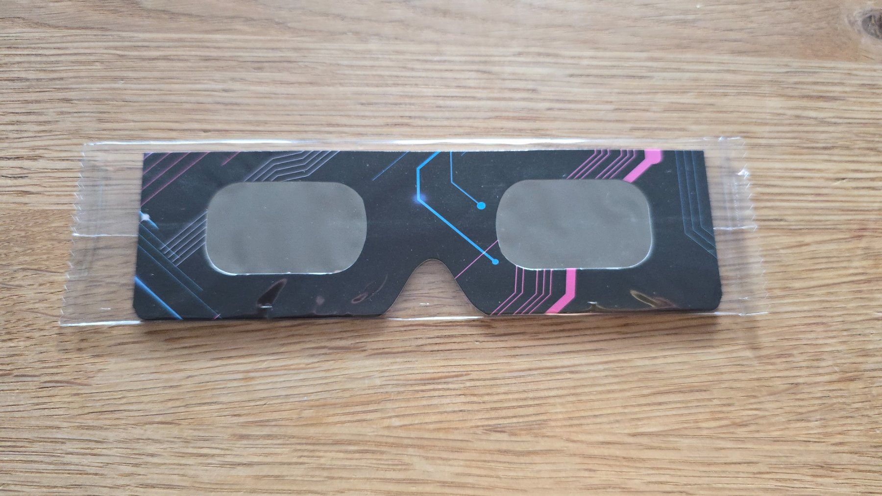 Brillen & Gläser: 1 Sonnenfinsternis Brille – Neu und originalverpackt aus Buchberg von MaddieF