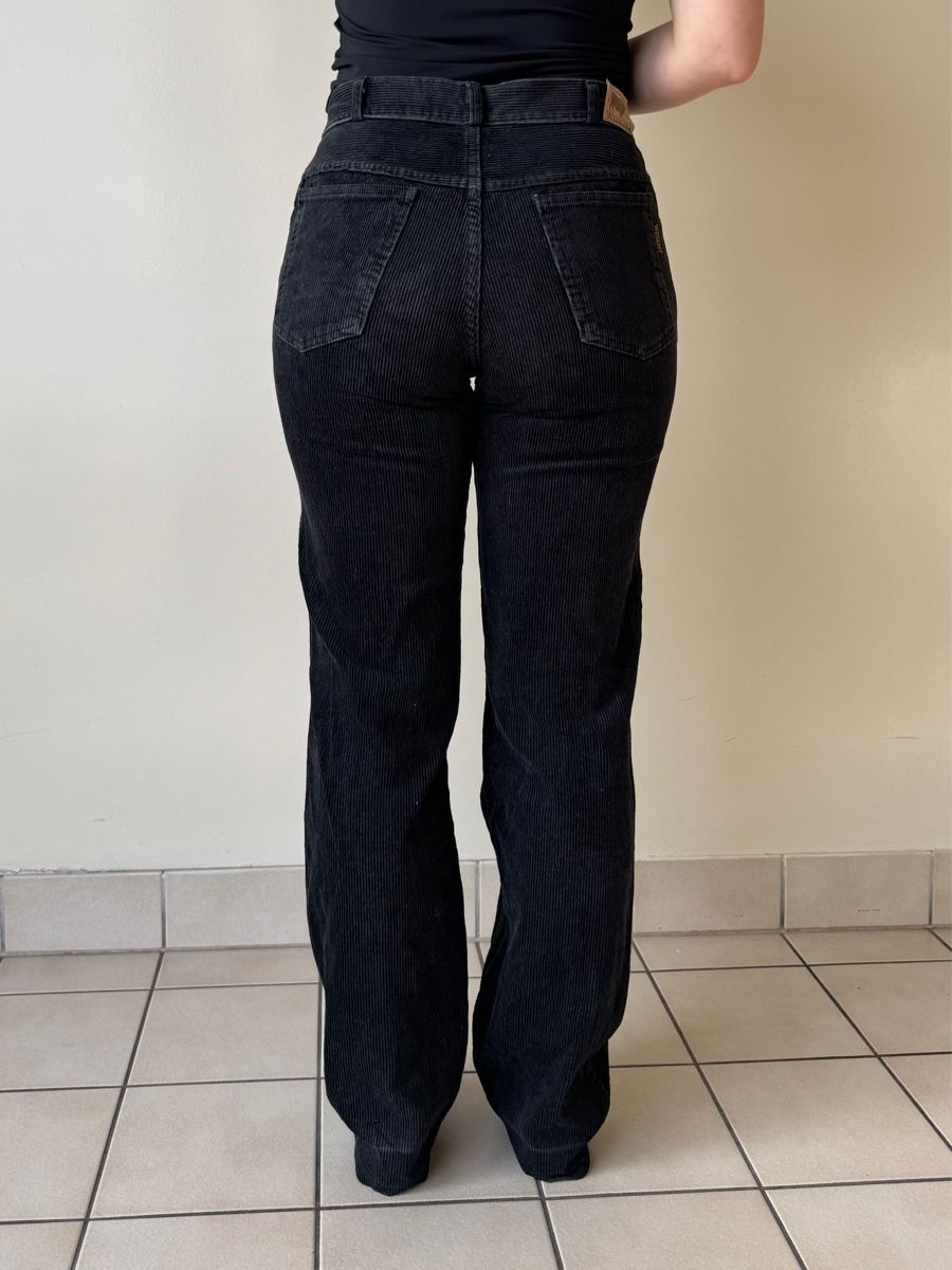 Jeans: Black jeans – Usato da Carouge GE venduto da vit_v5h9