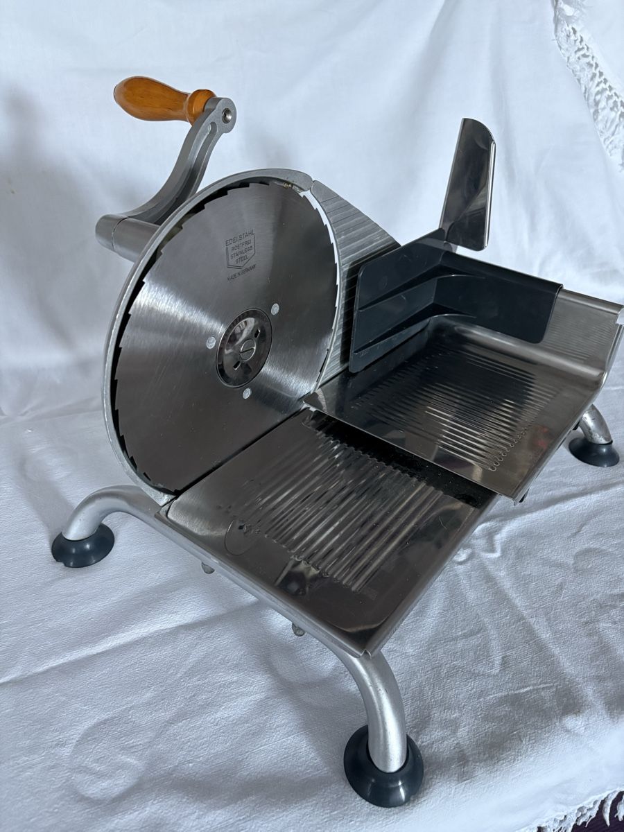 Graef Elettrodomestici da cucina: Graef Allesschneider – Usato da Baden venduto da jdif 1