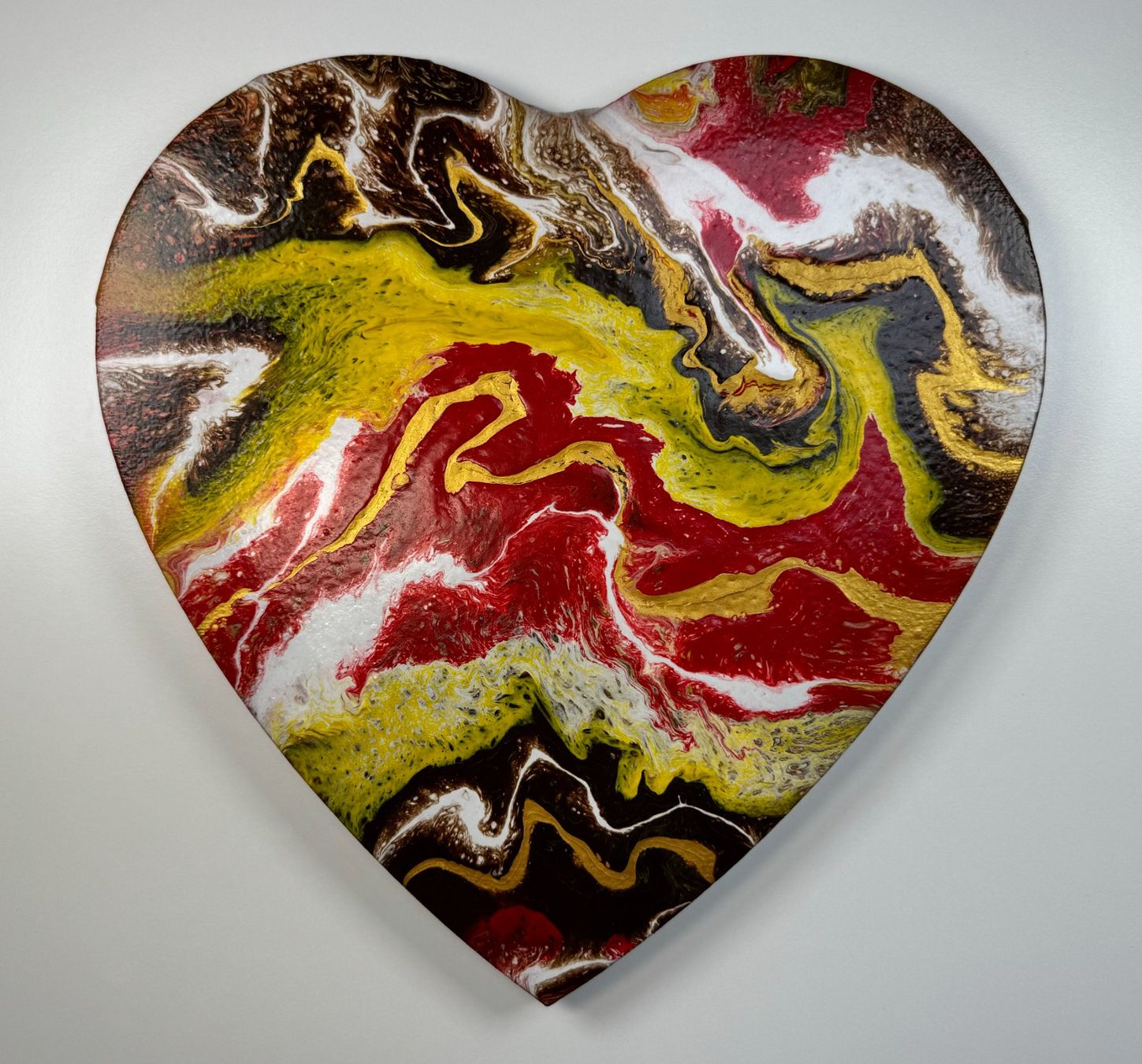 Gemälde: Acryl-Flüssigmalerei, Herzform – Gebraucht aus Schlieren von MayaSheng1983
