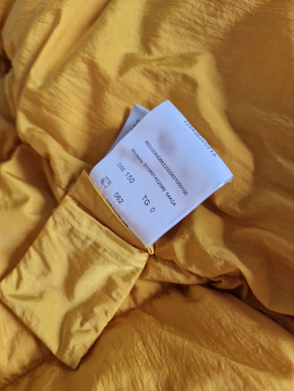 Moncler Giacche: Doudoune Moncler – Nuovo (secondo la descrizione) da Yverdon-les-Bains venduto da Ed9lude 8