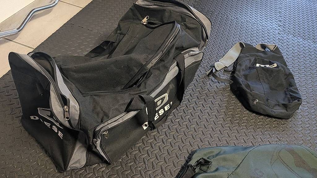 Borse: 10 Taschen Rucksäcke Säcke – Usato da Ormalingen venduto da horch_mal 4
