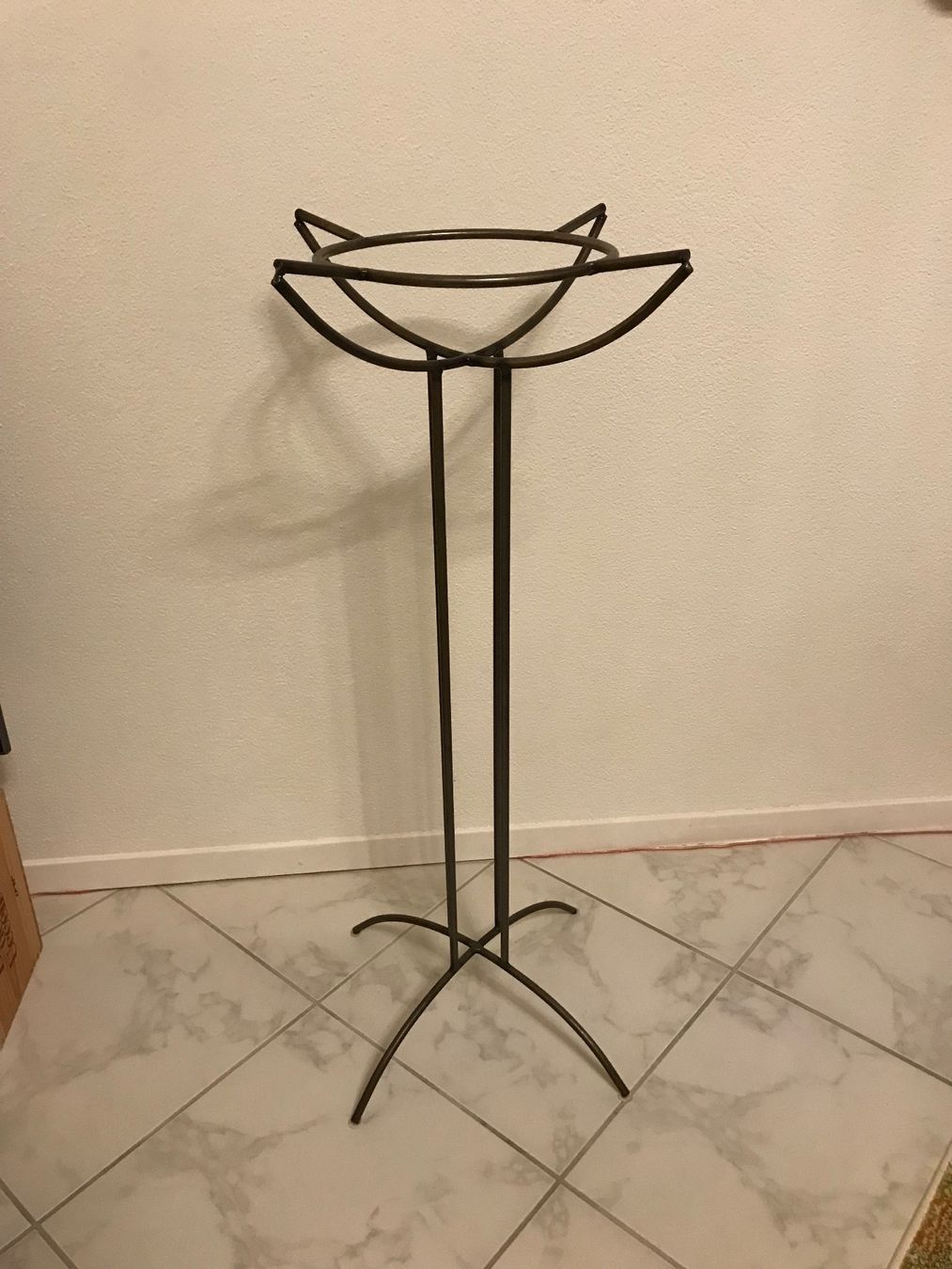Altro in Decorazioni & Accessori: Dekoständer mit Glasschale – Usato da Uffikon venduto da Frosch1506