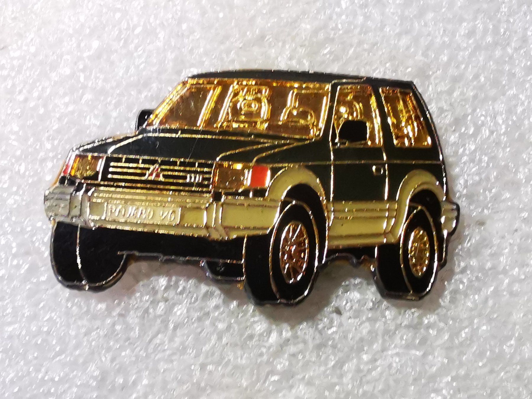 Placchette & Badge: Ansteckpin 21: Auto Mitsubishi – Usato da Oppligen venduto da Pin-Fall-Shop