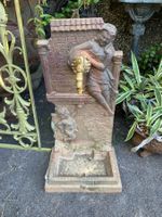 Antiker Dorfbrunnen aus Frankreich