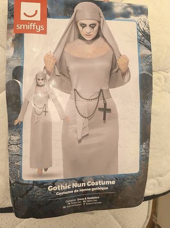 Costume halloween bonne soeur