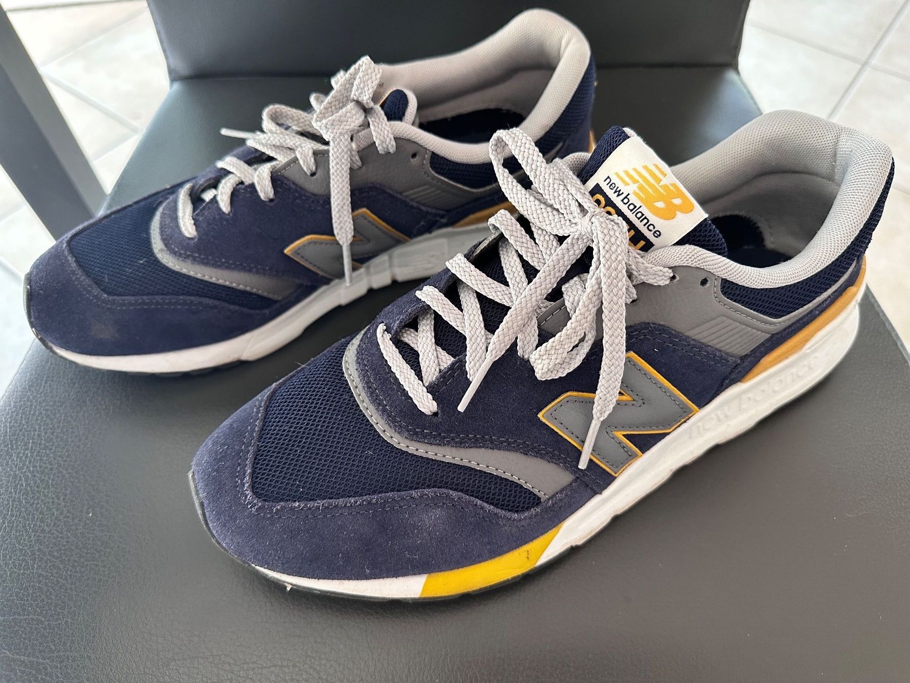 New Balance Scarpe da uomo: Basket New Balance 997H, taille 44 – Usato da Bassecourt venduto da macel 3