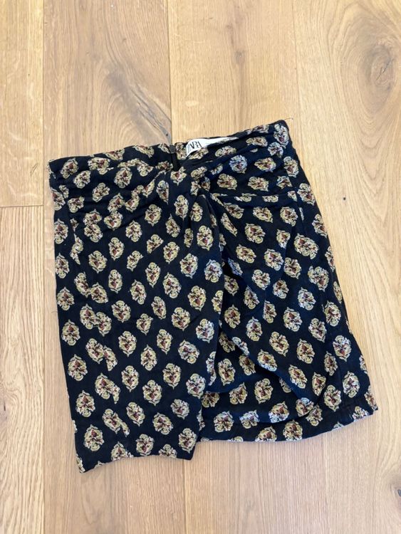 Jupe Courte Zara Noire Doublée - Taille 36/38 - Femme - Très Bon état