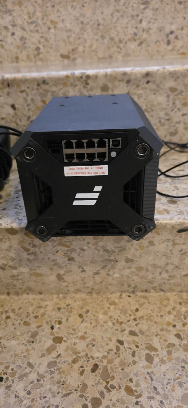 Fanatec Lecteurs & Adaptateurs: Fanatec Podium Wheel Base DD2 funktioniert – D'occasion à Moosseedorf par dfe_s5hz 2