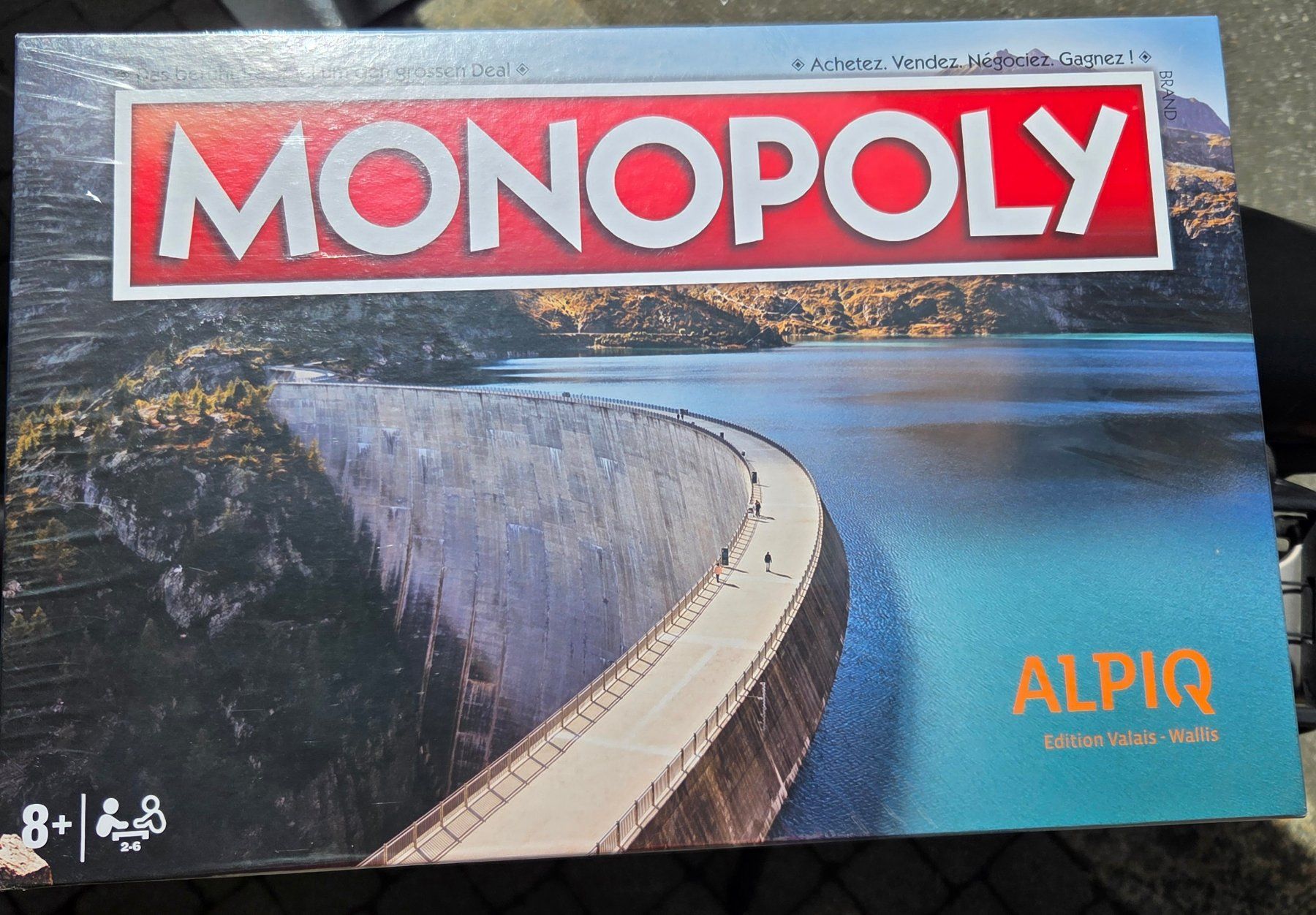 Hasbro Giochi: Monopoly Alpique Edition Valais - Wallis – Nuovo e nell'imballaggio originale da Gossau SG venduto da tenerife11