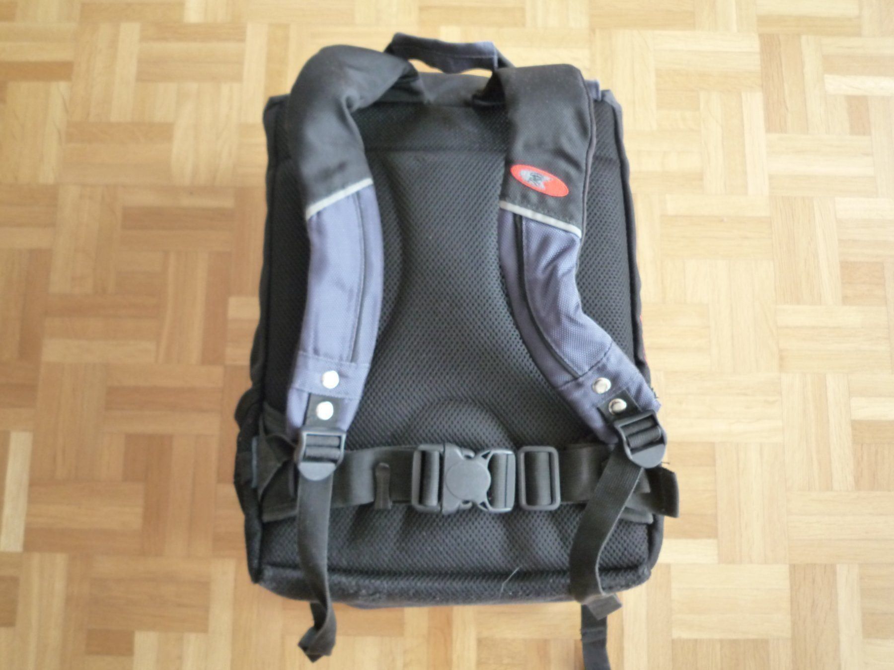 Racoon Zaini: Rucksack "Racon Surf" – Usato da Rafz venduto da Sonnenblume305 2