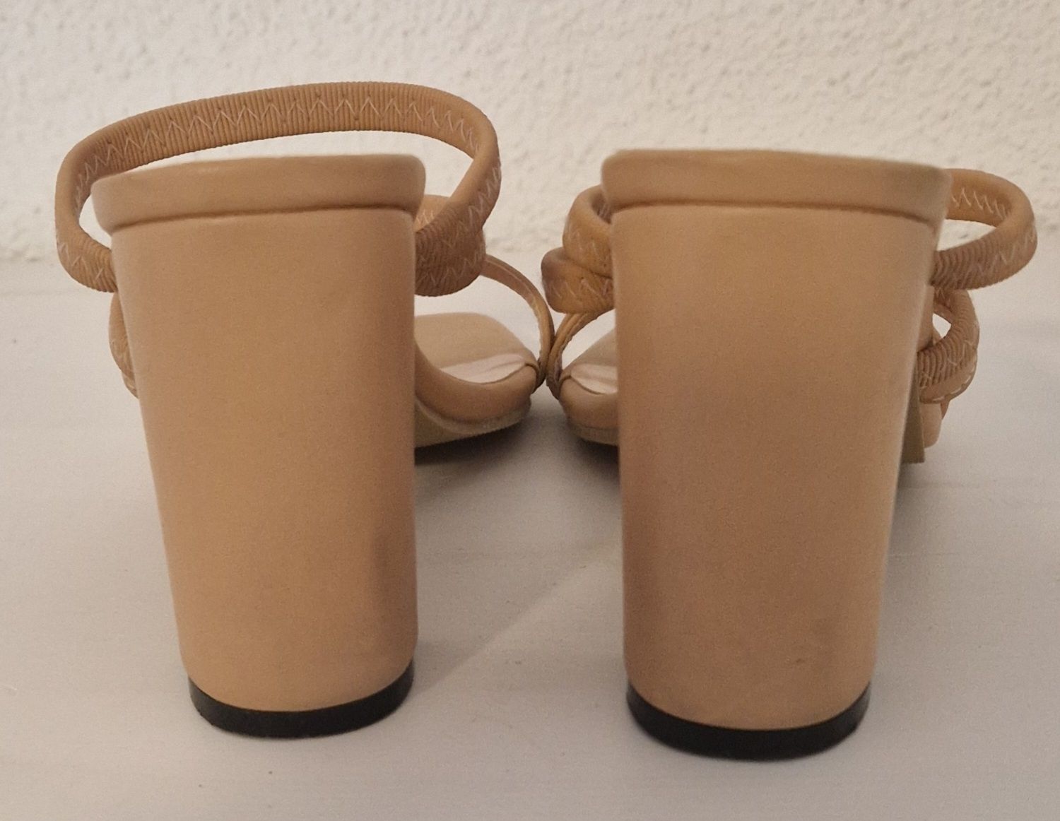 Chaussures femmes: beige Sandalen, "ZLAH", Gr. 38 – D'occasion à Menziken par chs_xd76 2