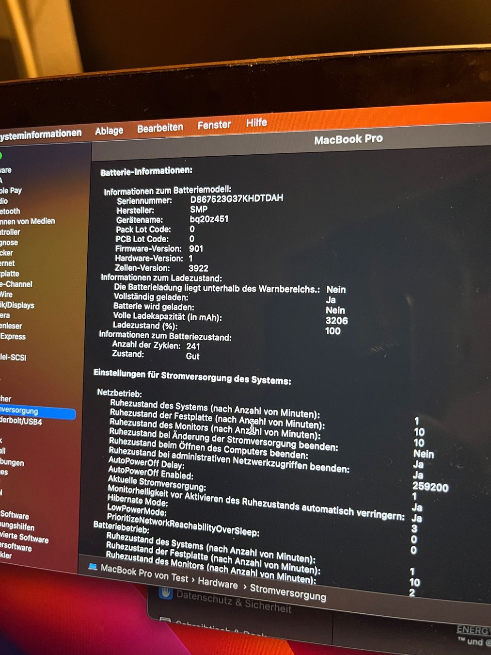 Apple Portables: Macbook Pro 2017 mit OVP und Ladegerät – D'occasion à St. Erhard par Michel164 5