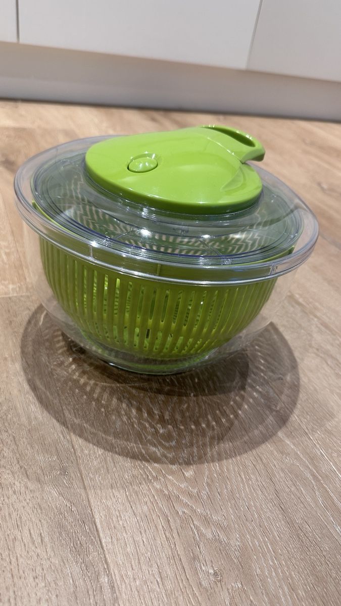 Küchengeräte: À Table Salatschleuder Neuwertig – Neu (gemäss Beschreibung) aus Herisau von Melanie0812 1