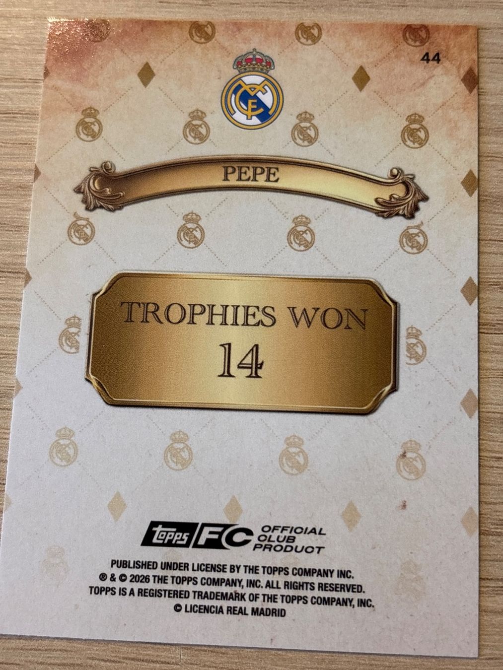 Topps Carte collezionabili: Topps Real Madrid Team Set 25/26 Pepe – Nuovo (secondo la descrizione) da Zürich venduto da BVBWINNER 1