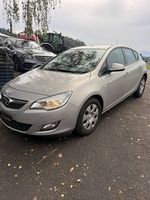 Opel Astra J  Ersatzteile 