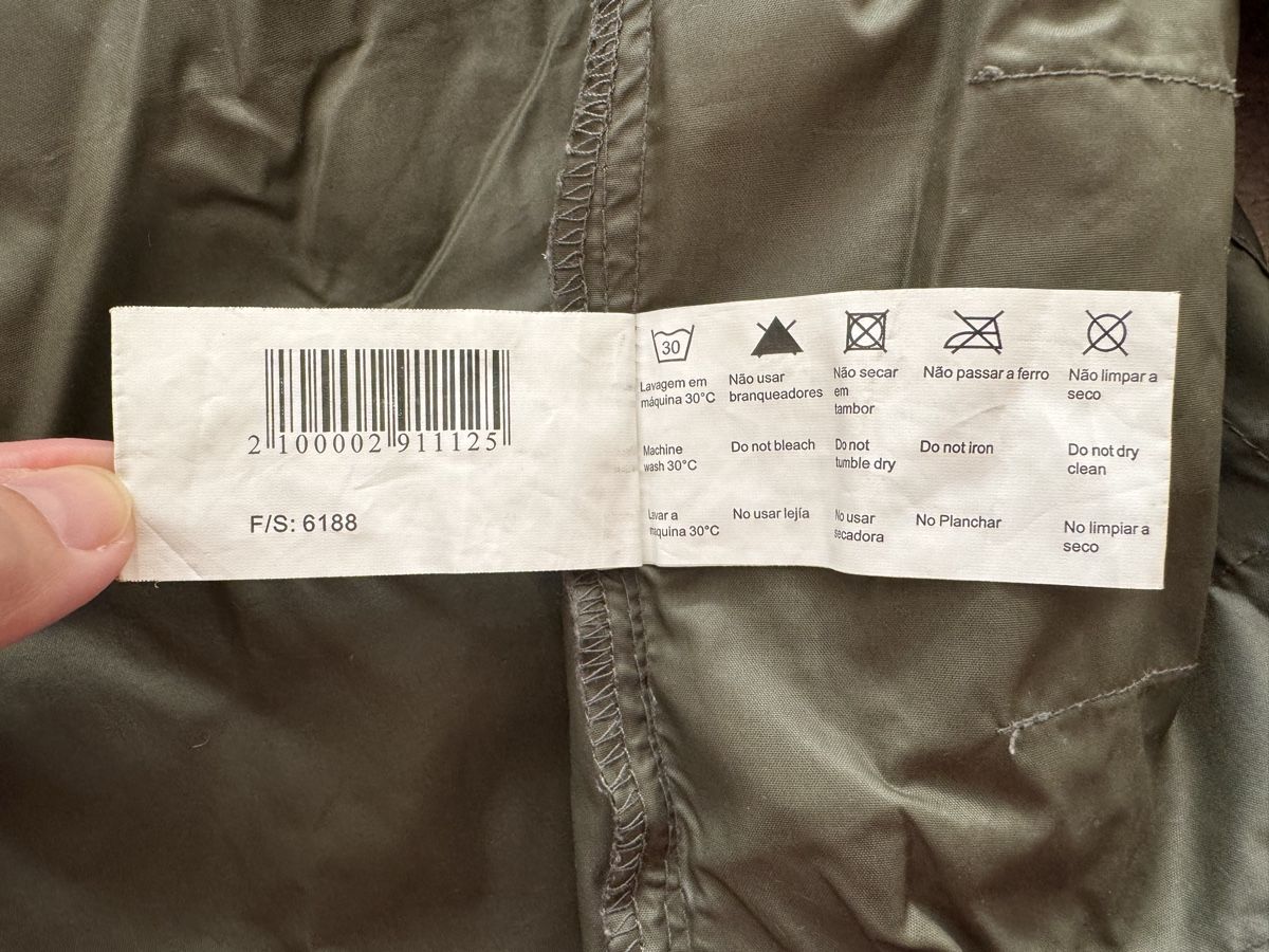 Giacche & Cappotti: VESTE IMPERMÉABLE À CAPUCHE – Nuovo e nell'imballaggio originale da Zürich venduto da Mina_09 8