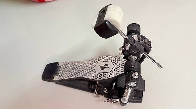 Strumenti musicali: Stagg Single Bass Drum Pedal – Usato da Möhlin venduto da Fusel7