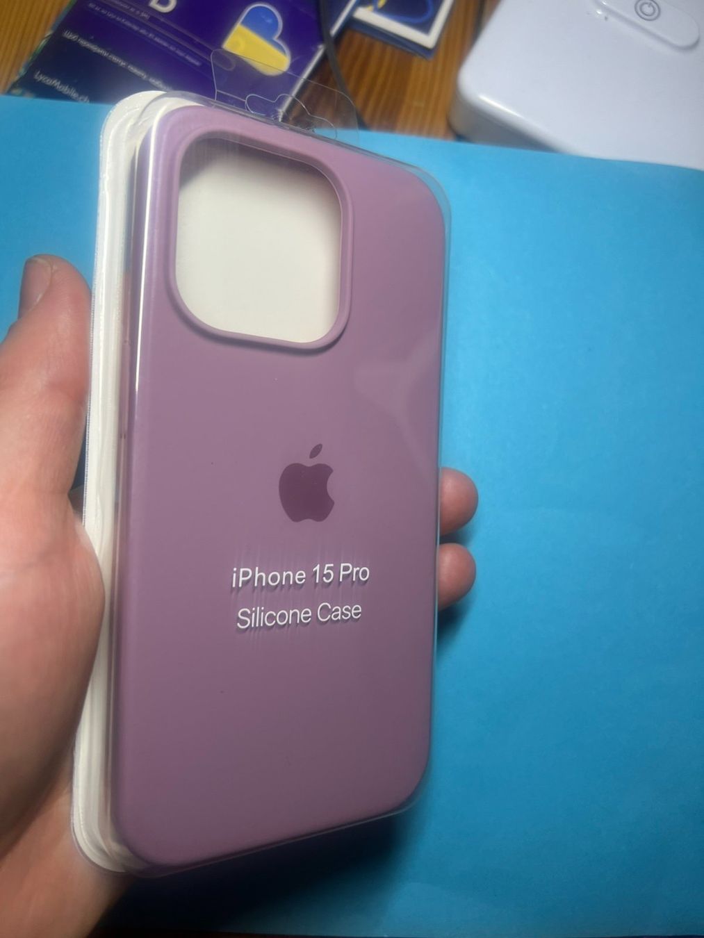 Cover & Protezioni schermo: Coque iPhone 15 Pro \ iPhone 15 Pro Hülle – Nuovo e nell'imballaggio originale da St-Cergue venduto da vpr_7v8g
