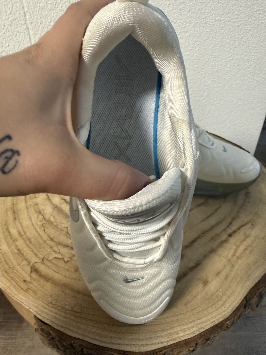 Nike Scarpe da uomo: Nike Air Max 720 Weiss/Grau Gr. 37.5 – Usato da Hägglingen venduto da Raff_Ella 5