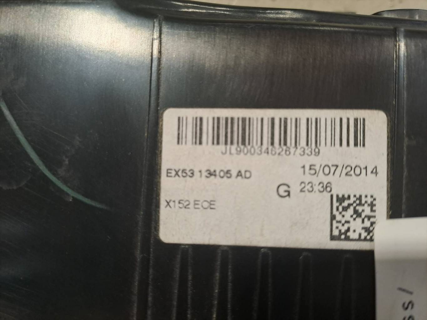 Jaguar Tutti pezzi di ricambio auto: Schlusslicht zu Jaguar F-Type – Usato da Reichenburg venduto da T864RX 5